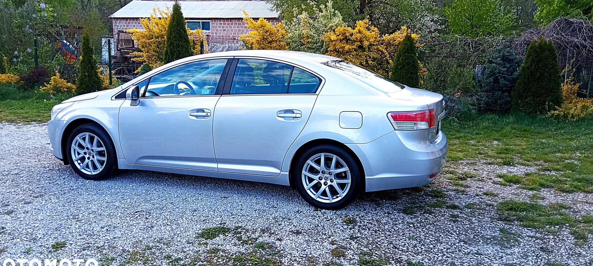 Toyota Avensis cena 29900 przebieg: 248000, rok produkcji 2008 z Toruń małe 326